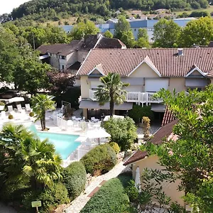 Hotel Logis - Restaurant - - Le Relais De Farrou ****